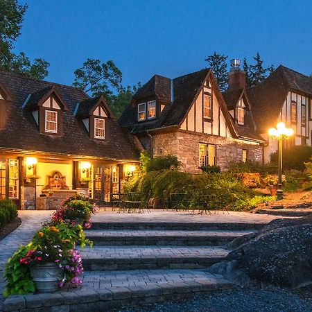 Hillbrook Inn & Spa (Adults Only) Чарлс Таун Екстериор снимка